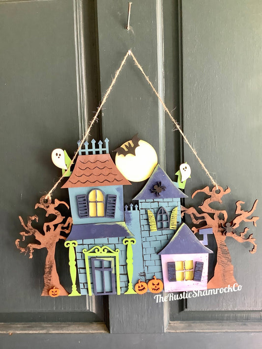 Halloween Door Sign, DIY decor, halloween front door decor, front door decor, haunted house decor, Wreath Making